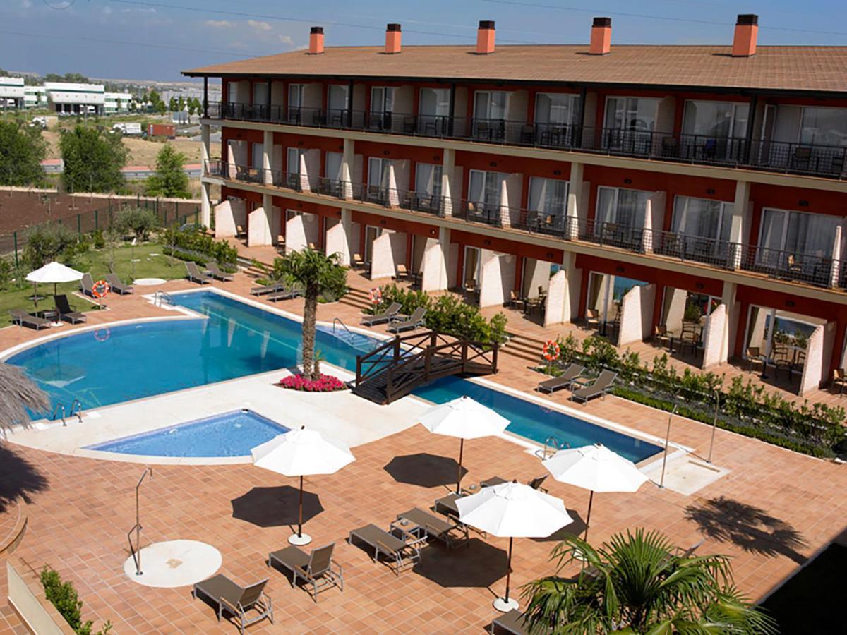 Hotel Isla De La Garena Алькала-де-Энарес Экстерьер фото